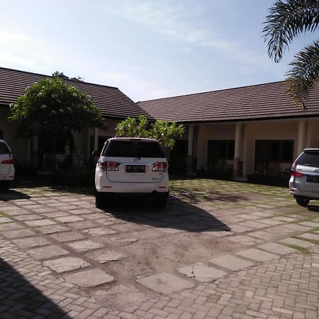 Deka Homestay Mataram Bagian luar foto