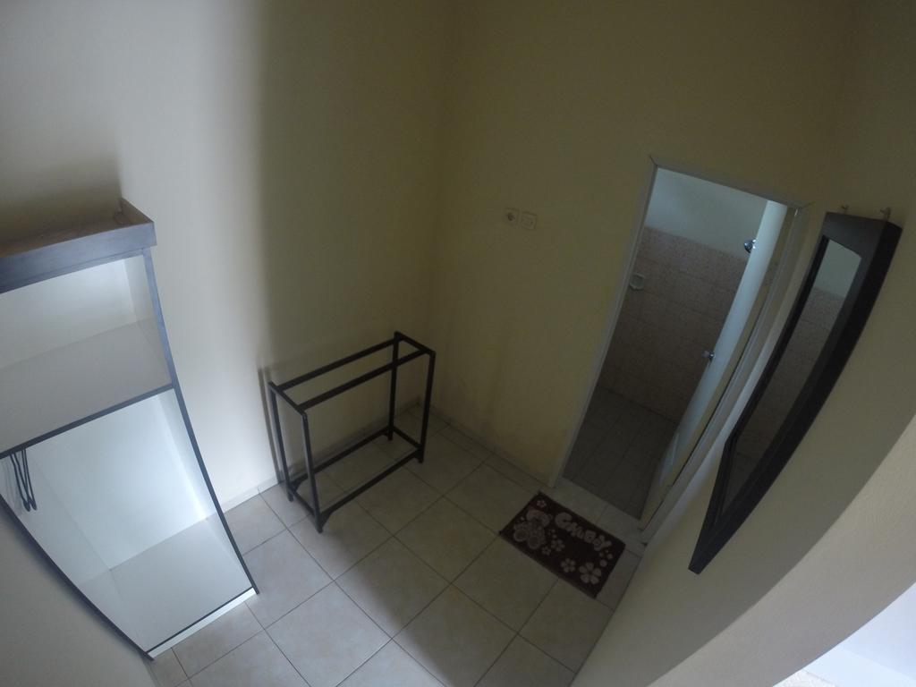 Deka Homestay Mataram Bagian luar foto