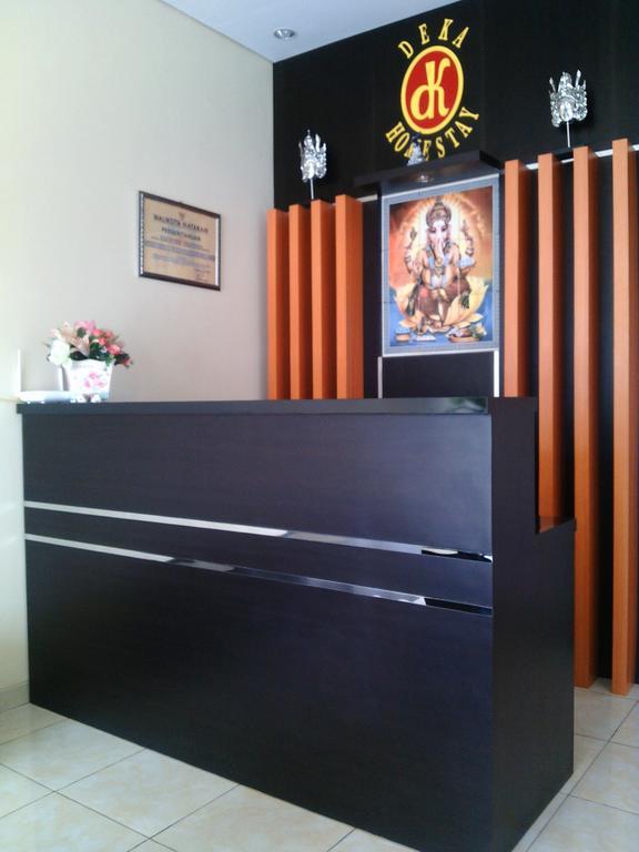 Deka Homestay Mataram Bagian luar foto