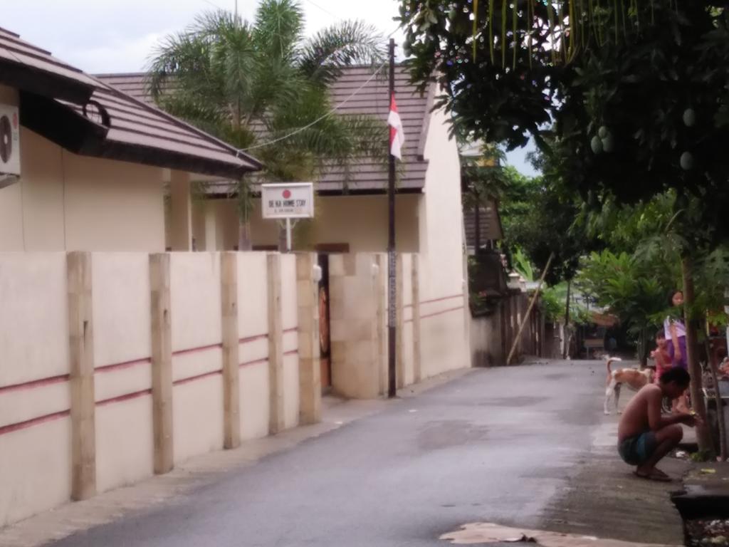 Deka Homestay Mataram Bagian luar foto